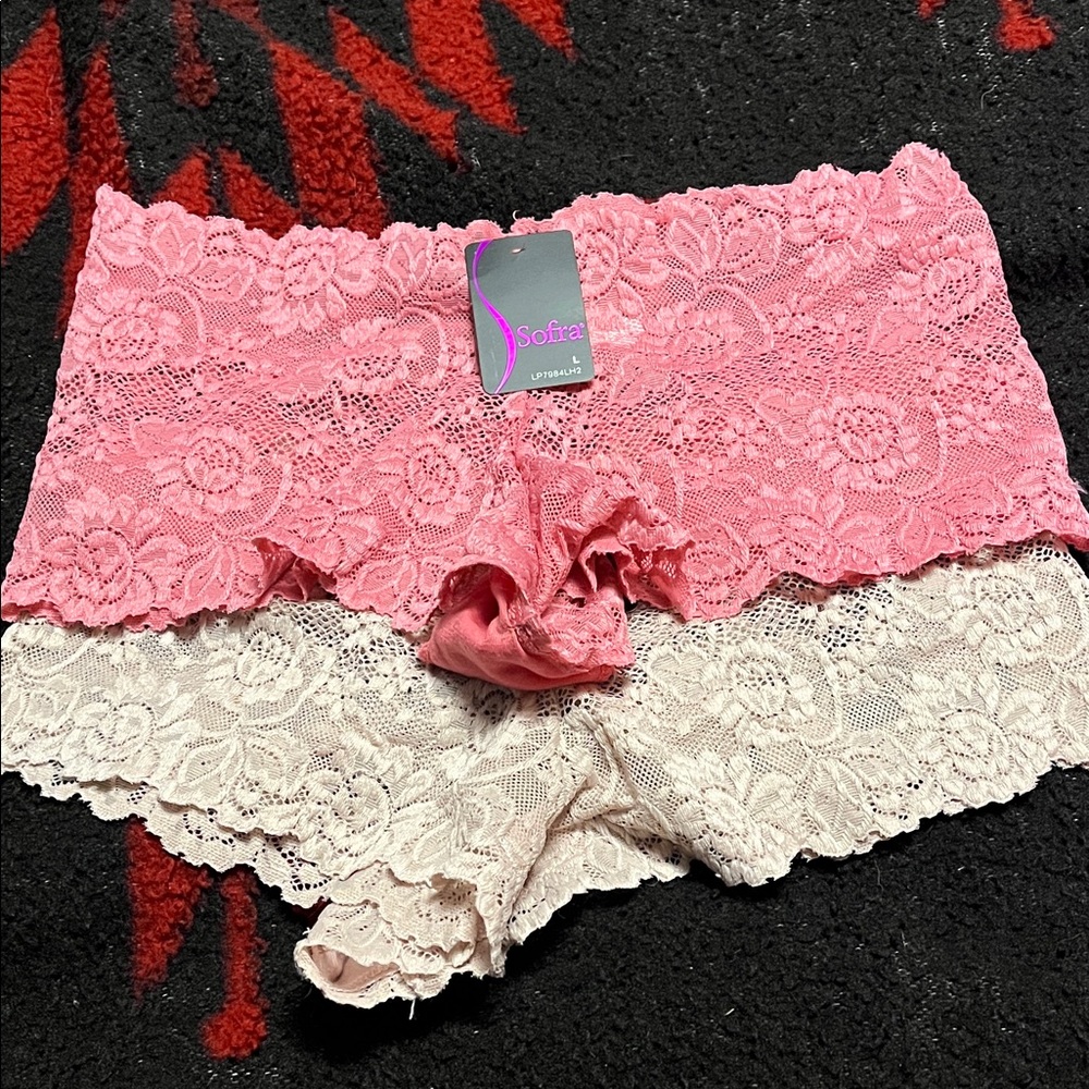 Sofra Women's Floral Lace Shorts - Pink and Cream